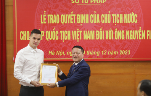Cầu thủ Filip Nguyễn vui mừng trở thành công dân Việt Nam
