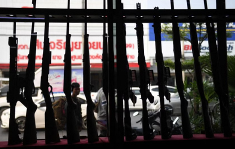 Thái Lan ngừng cấp giấy phép sử dụng súng
