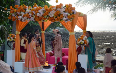 Giới nhà giàu Ấn Độ vung tiền tổ chức đám cưới xa hoa ở nước ngoài