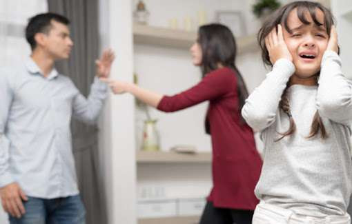 Trước khi nói lời "độc hại" hãy nghĩ đến con