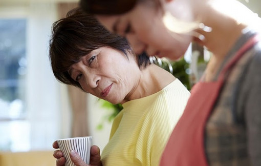 Mẹ chồng tương lai quá phong kiến?