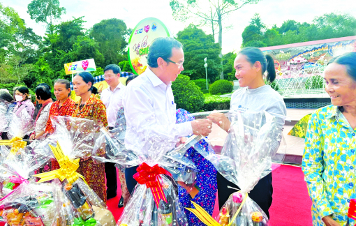 Trở lại chiến khu để lan tỏa lòng yêu nước