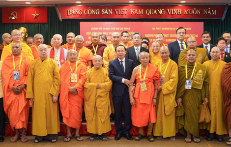Lãnh đạo TPHCM gặp gỡ lãnh đạo Phật giáo 3 nước Việt Nam - Lào - Campuchia