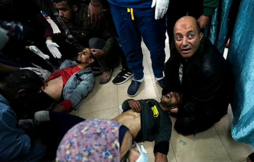 Đẫm máu đêm Giáng sinh: Cuộc không kích của Israel giết chết ít nhất 70 người trong trại tị nạn