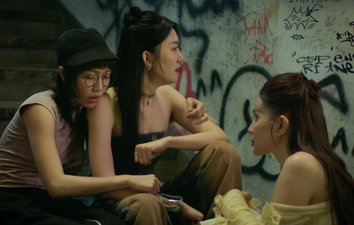 Đạo diễn phim “Trên bàn nhậu, dưới bàn mưu” nói không đạo nhái