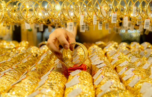 Giá vàng giảm 4 triệu đồng/lượng sau vài giờ