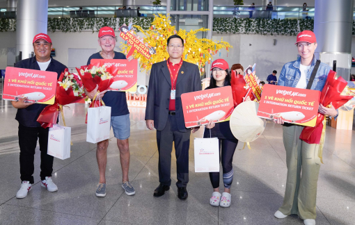 Rộn ràng đón chào năm mới 2024 cùng Vietjet khắp muôn phương