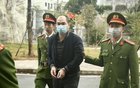 Cựu giám đốc CDC Hải Dương nhận hối lộ 27 tỉ của Việt Á, sau khi bị bắt mới biết là sai