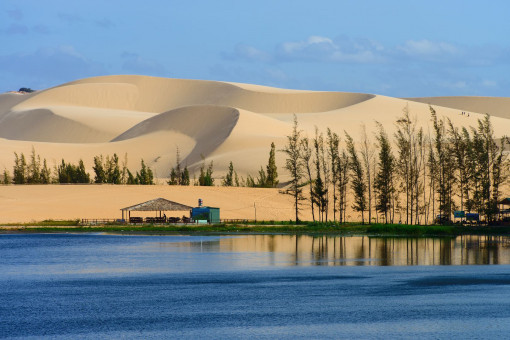 Những điểm du lịch lên hình "đẹp không tưởng" của Phan Thiết