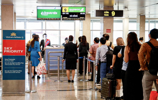 Nhiều chặng bay tết đã kín chỗ