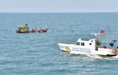 Cảnh sát biển phối hợp xử lý tranh chấp ngư trường trên biển ở Cà Mau