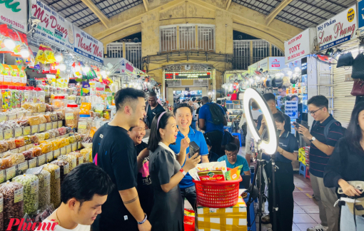 Hơn 300 TikToker sẽ live stream bán hàng tết tại TPHCM