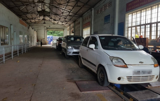 Truy tố 2 nguyên phó giám đốc đăng kiểm ở Đắk Nông tội nhận hối lộ