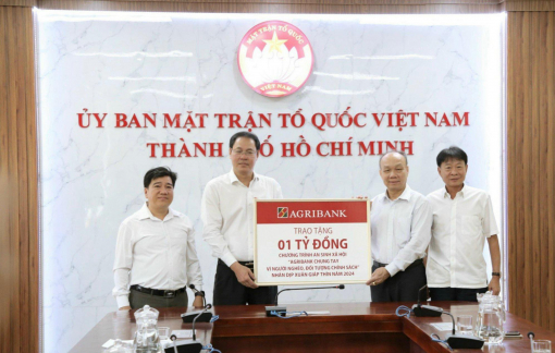Agirbank ủng hộ Quỹ "Vì người nghèo" TPHCM 1 tỉ đồng