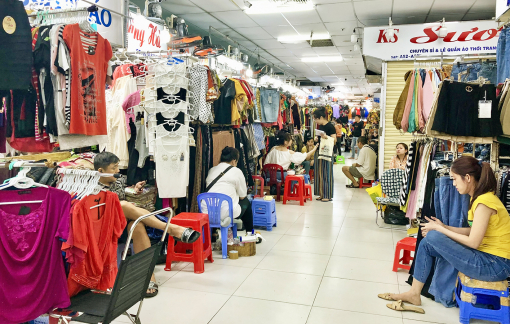 Chợ An Đông: Tiểu thương nghi ngờ có khuất tất về tiền điện, ban quản lý nói gì?