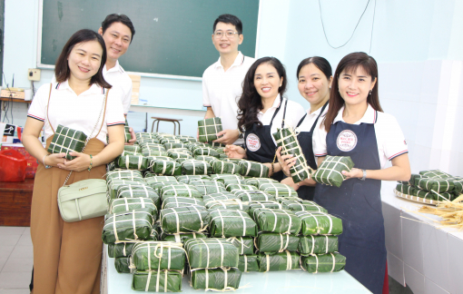 Giáo viên tại TPHCM được chi quà tết 1,8 triệu đồng