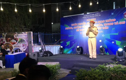 Đã uống rượu, bia nên sử dụng dịch vụ công nghệ hoặc nhờ người thân đưa đón