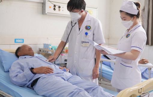 Ăn cá nóc, 3 người bị ngộ độc phải nhập viện