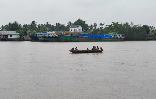 Tìm được thi thể người đàn ông mất tích trong vụ chìm ghe chở cát ở Vĩnh Long