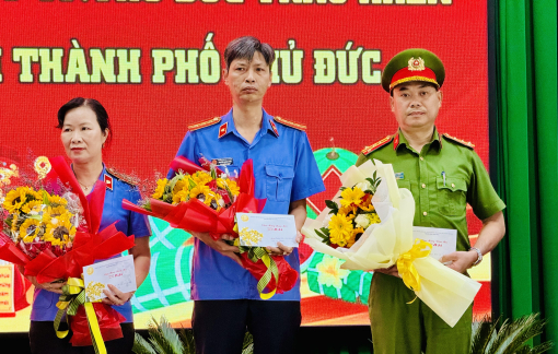 Khen thưởng các đơn vị phá vụ án giết người, phân xác phi tang