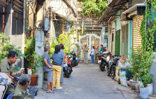 Cháy lớn 3 căn nhà ở quận 10, 4 người tử vong