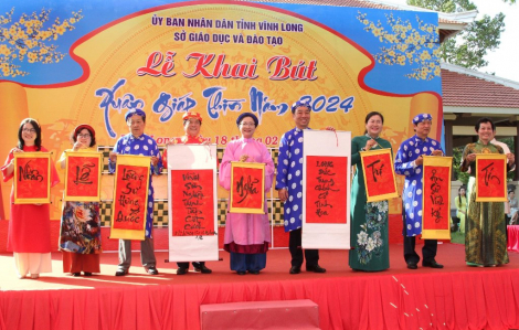 Vĩnh Long tổ chức khai bút đầu xuân tại Khu lưu niệm Thủ tướng Võ Văn Kiệt