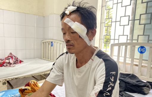 Giây phút sinh tử của ngư dân trên tàu cá va chạm với tàu hàng nặng gần 14.000 tấn