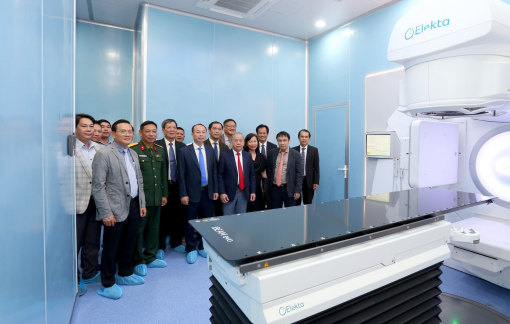 Bệnh viện Trung ương Huế nâng cấp hệ thống xạ trị tăng cơ hội điều trị cho bệnh nhân