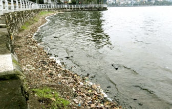 Sông, hồ ở thủ đô ngắc ngoải