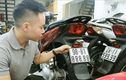 Đấu giá biển số xe máy: Nên thí điểm trước