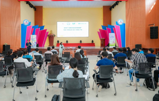 Shinhan Life Việt Nam tổ chức chương trình hướng nghiệp cho học sinh trung học phổ thông