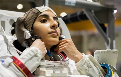 Nữ phi hành gia Ả Rập đầu tiên tốt nghiệp khóa đào tạo của NASA