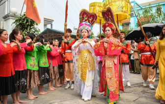 Lễ hội kén rể ngàn năm tuổi ở Hà Nội