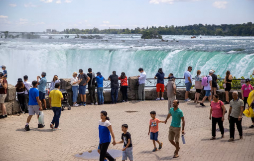 Niagara (Canada) ban bố tình trạng khẩn cấp do nhật thực