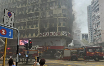 Cháy chung cư cũ ở Hồng Kông, ít nhất 5 người chết, 43 người bị thương