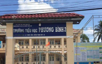 Một phó hiệu trưởng bị tấn công bằng dao ngay trong trường học