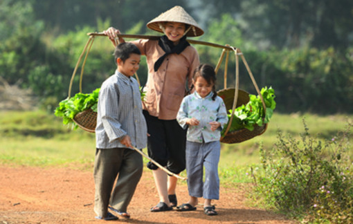 25 năm gồng gánh gia đình, vợ chưa một ngày nghỉ ngơi