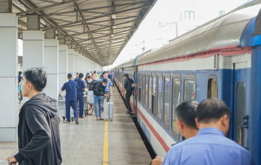 Bến xe, nhà ga, cửa ngõ thành phố thưa thớt trước dịp nghỉ lễ Giỗ tổ Hùng Vương
