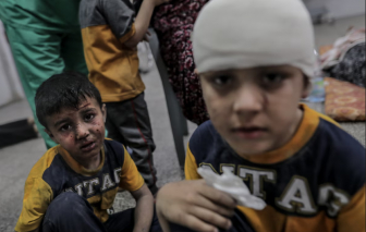 Trẻ em ở Dải Gaza đang coi nhẹ nỗi đau của mình
