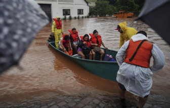 Hàng chục người thiệt mạng vì mưa lớn và lở đất ở Mỹ Latinh