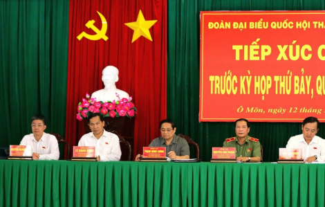 Thủ tướng Phạm Minh Chính tiếp xúc cử tri ở TP Cần Thơ