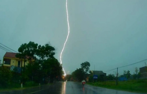 Thêm một người phụ nữ ở Nghệ An bị sét đánh tử vong