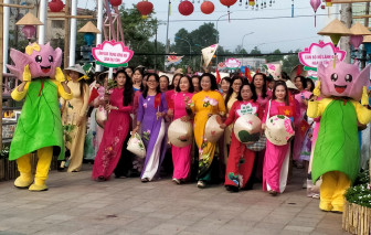 5.500 phụ nữ tham gia diễu hành áo dài “Rạng ngời sắc sen” Đồng Tháp