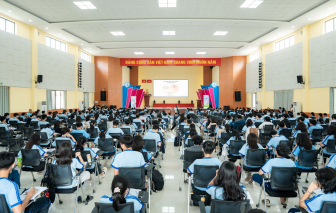 Shinhan Life Việt Nam hoàn thành chương trình hướng nghiệp S-Career dành cho học sinh THPT năm 2024