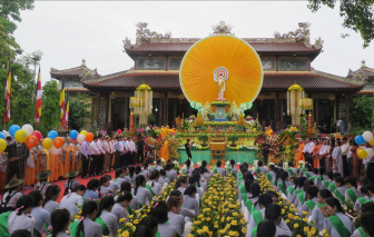 Trang trọng Đại lễ Phật đản 2024 tại Thừa Thiên - Huế