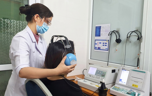 Bỗng dưng… bị điếc