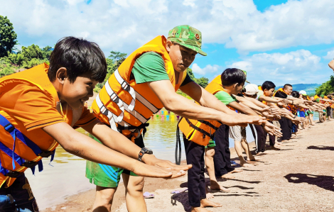 Những “kình ngư” giữa đại ngàn Trường Sơn