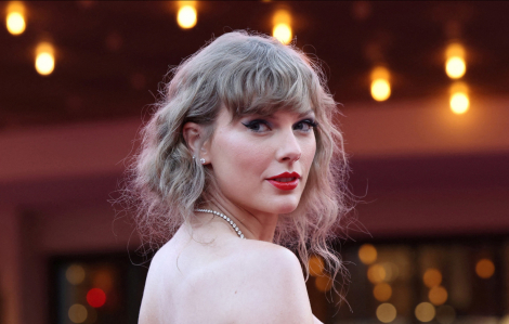 Taylor Swift đối mặt án phạt từ cảnh sát Tây Ban Nha