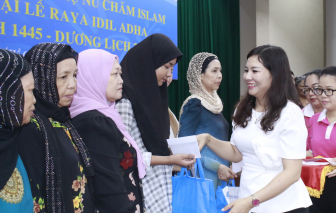 Họp mặt cán bộ, hội viên phụ nữ dân tộc Chăm Islam nhân đại lễ Raya Idil Adha