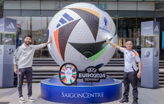 Quả banh khổng lồ UEFA Euro 2024™ chính thức đổ bộ Việt Nam